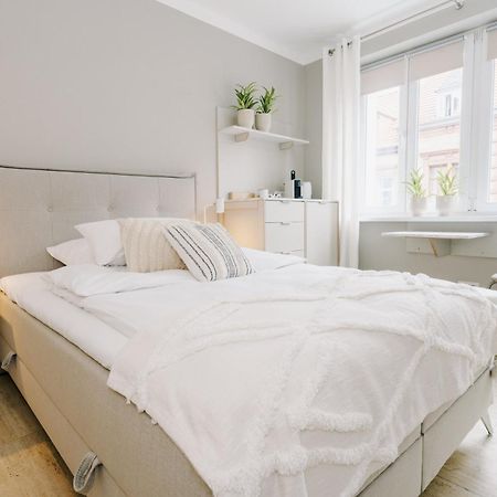Youpartments - Zentrale Micro Apartments Kaiserslautern Buitenkant foto