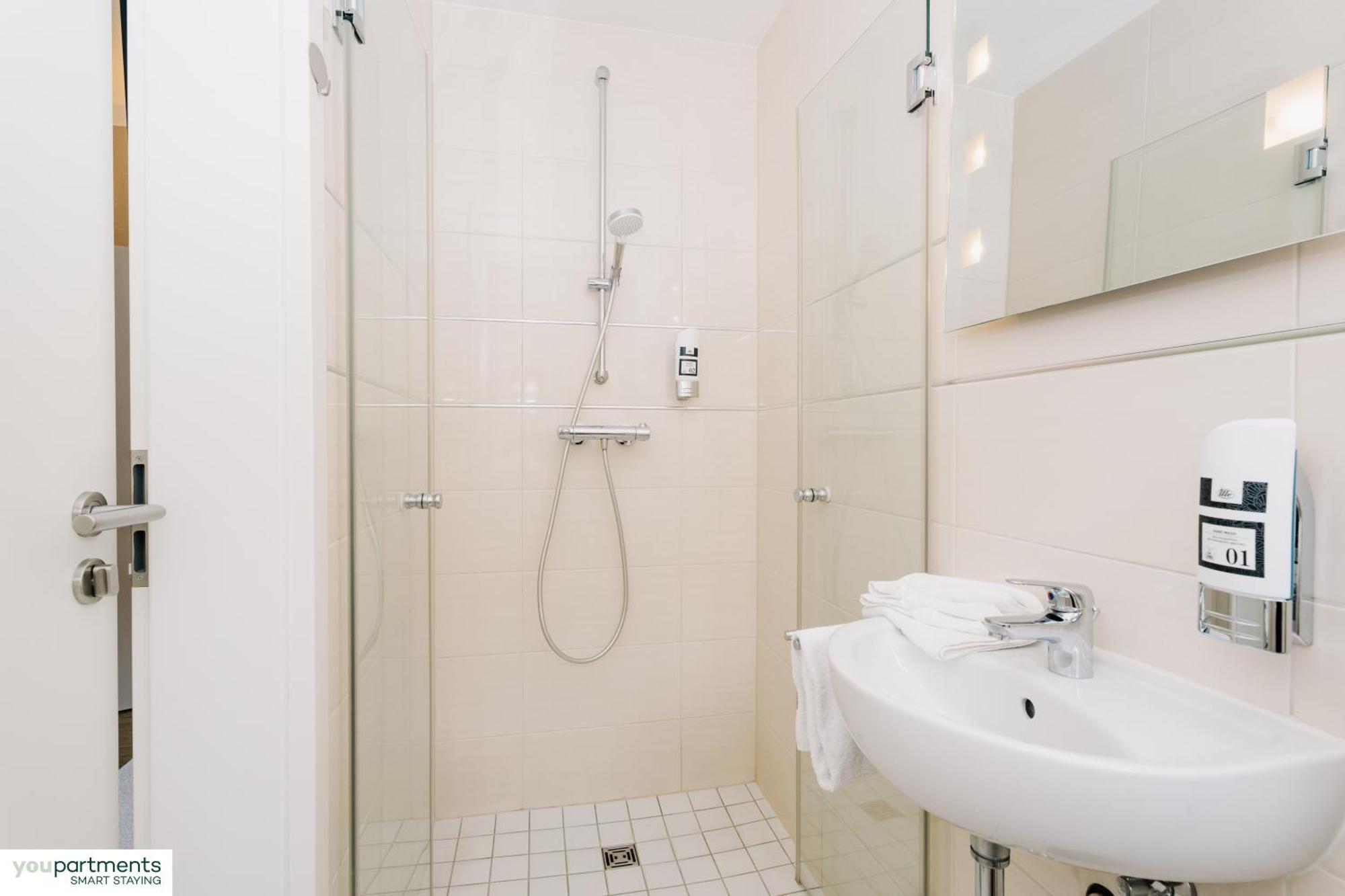 Youpartments - Zentrale Micro Apartments Kaiserslautern Buitenkant foto